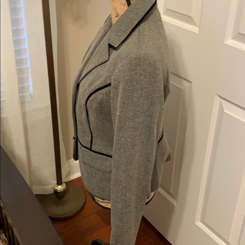 Access blazer - Picture 2 of 4